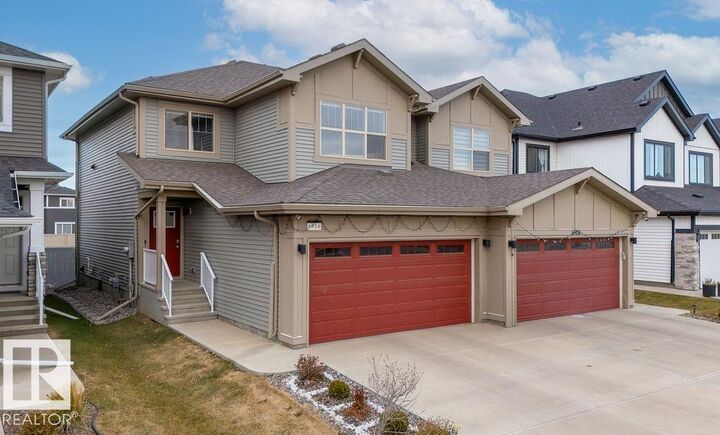 Property Photo: 6916 52 Avenue AB T4X 2Z3