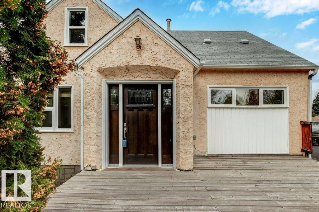 Property Photo: 4904 52 Avenue AB T0A 0K0