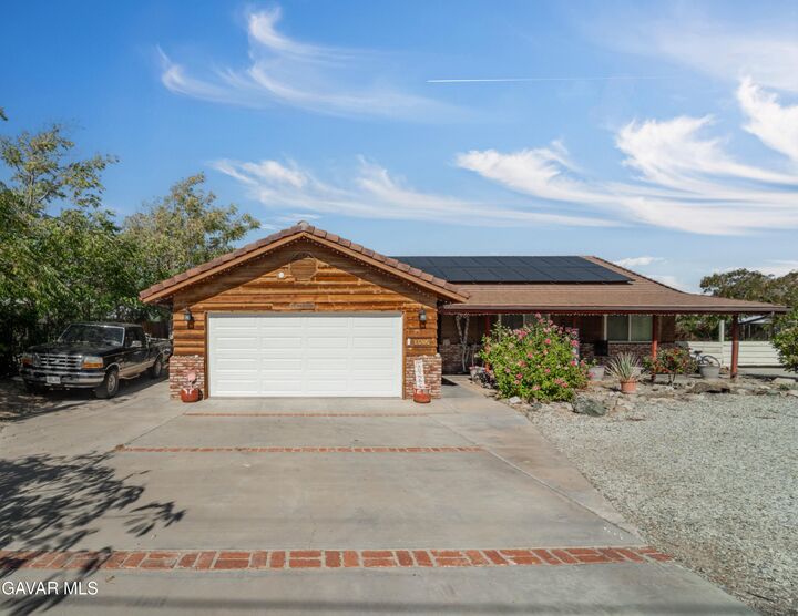 Property Photo:  13205 E Avenue W11  CA 93553 