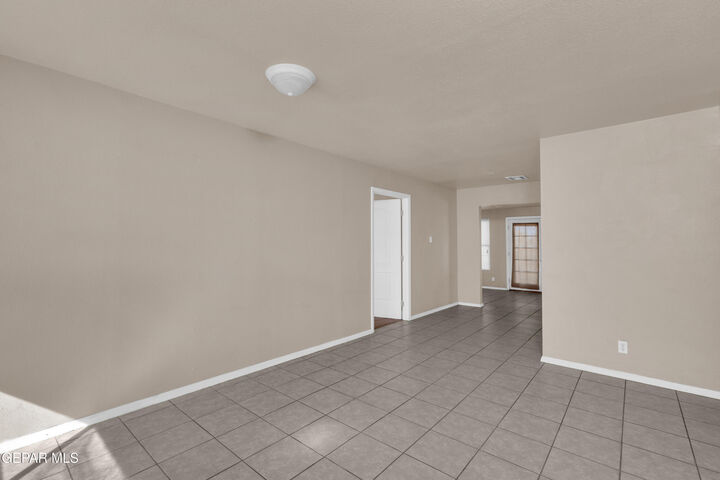 Property Photo:  10310 Kellogg Street  TX 79924