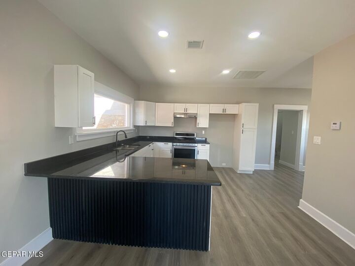 Property Photo:  1911 Grandview Avenue  TX 79902