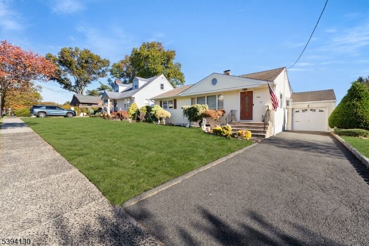 Property Photo:  30 Notch Rd  NJ 07013