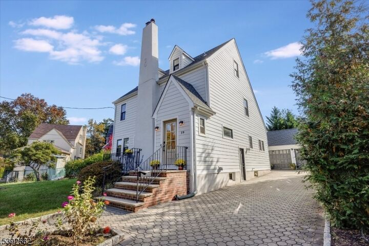 Property Photo:  19 Harding Rd  NJ 07452