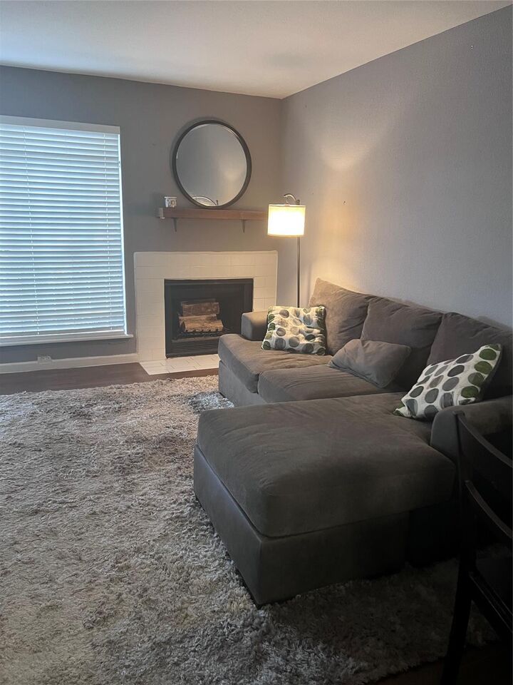 Property Photo:  10001 Westpark Drive 89  TX 77042 