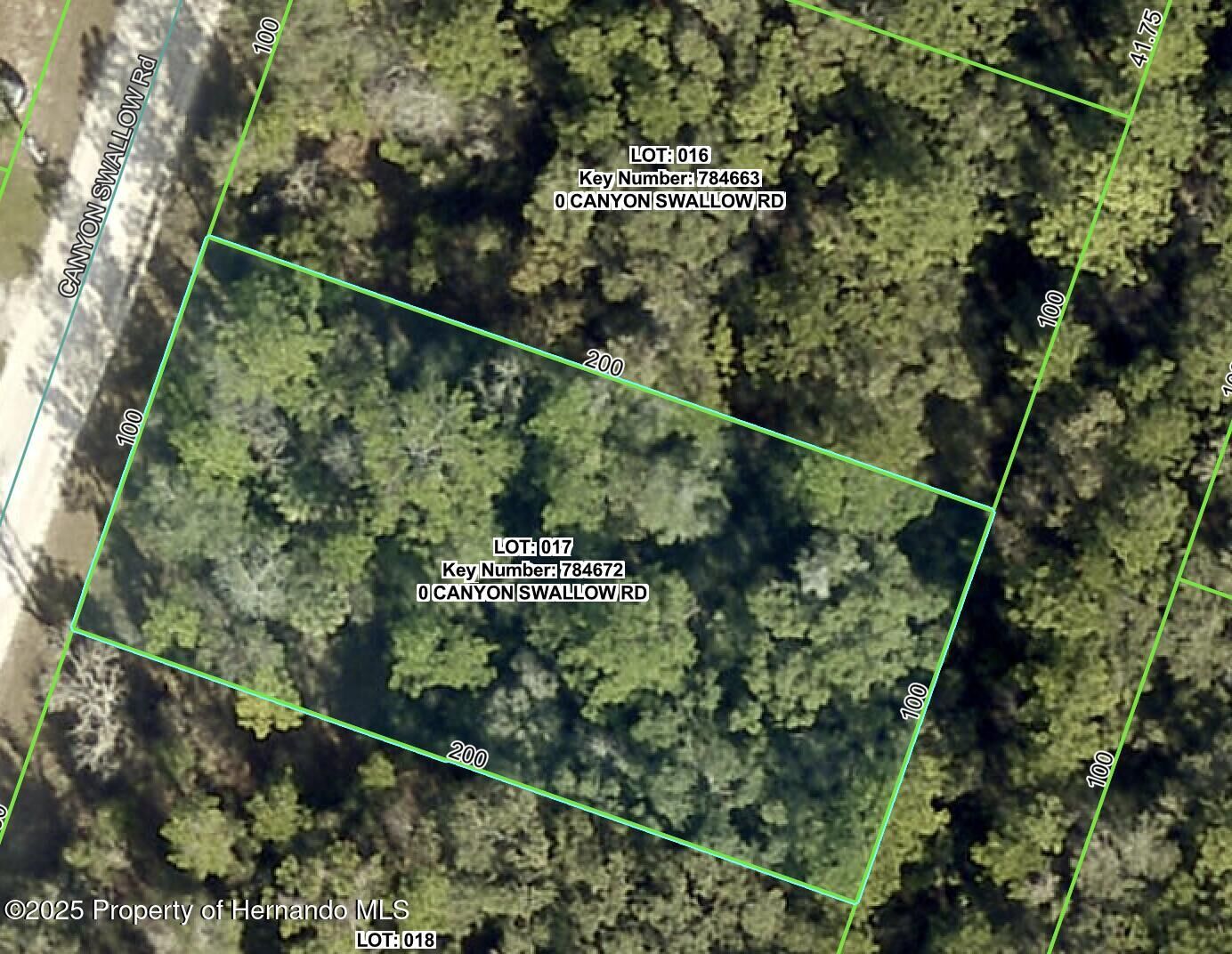 Property Photo:  Lot 17 Canyon Swallow Road  FL 34614 
