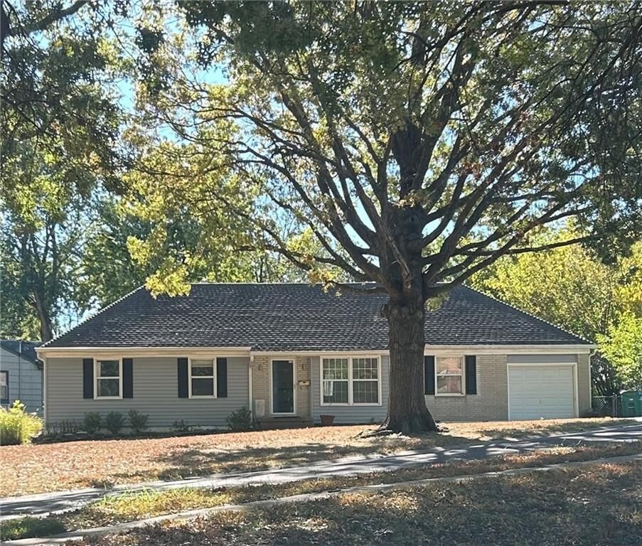 Property Photo:  9702 Eby Street  KS 66212