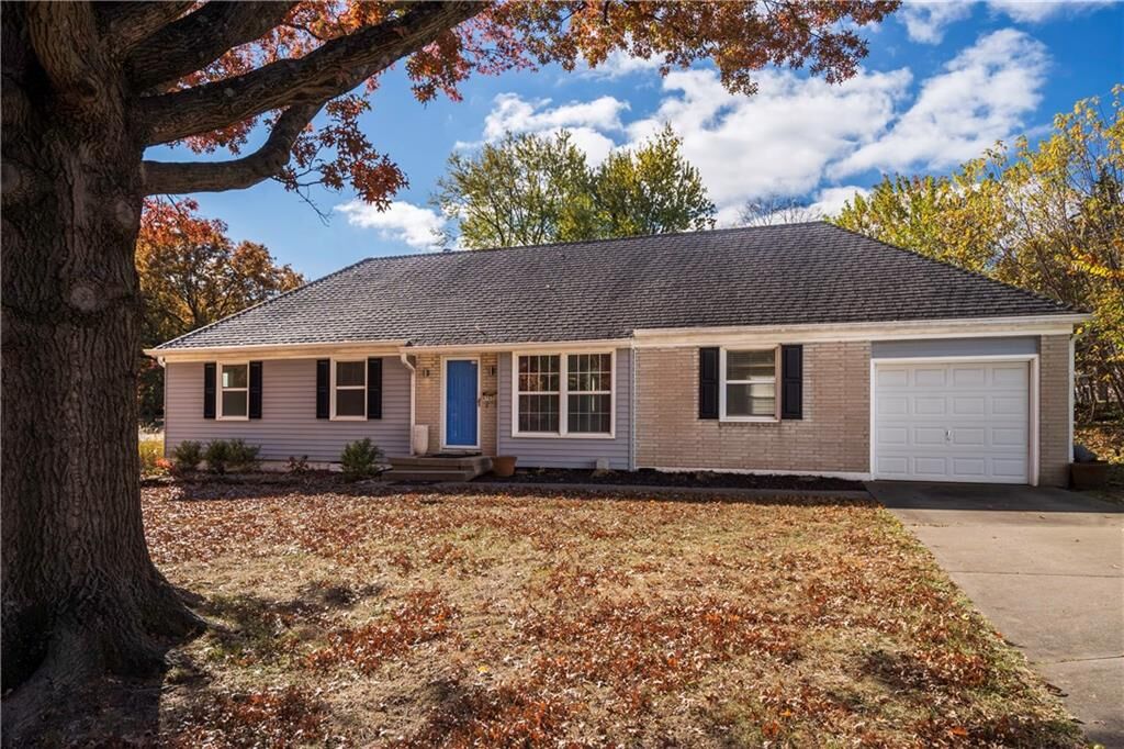 Property Photo:  9702 Eby Street  KS 66212 