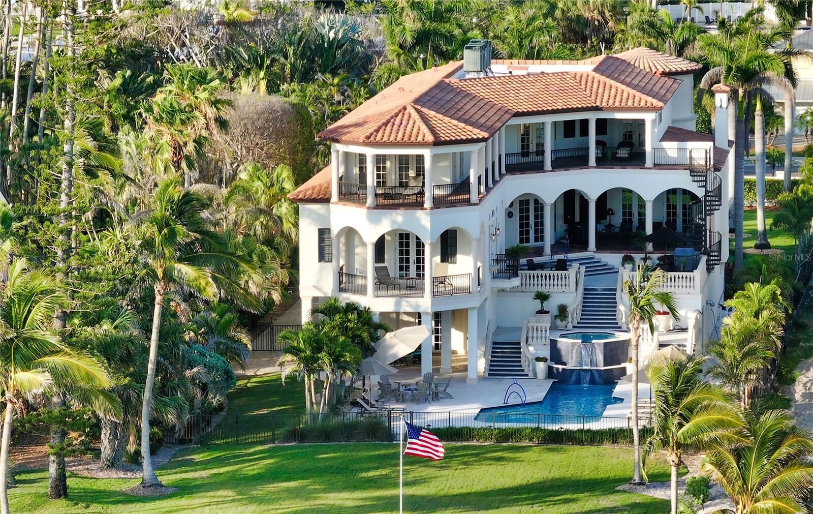Property Photo:  6001 Gulf Of Mexico Drive  FL 34228