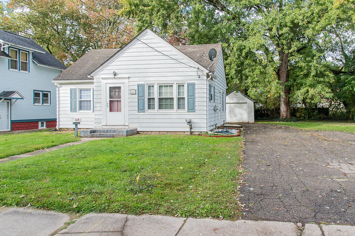 1415 Nassau Street  Kalamazoo MI 49048 photo