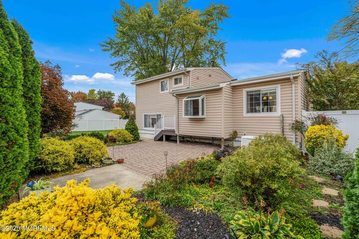 Property Photo:  5 Grace Drive  NJ 08857