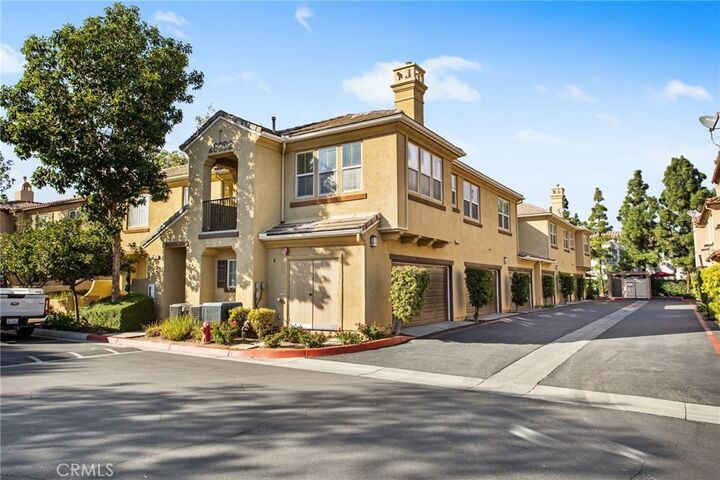 Property Photo: 28282 Socorro Street 100 CA 92563