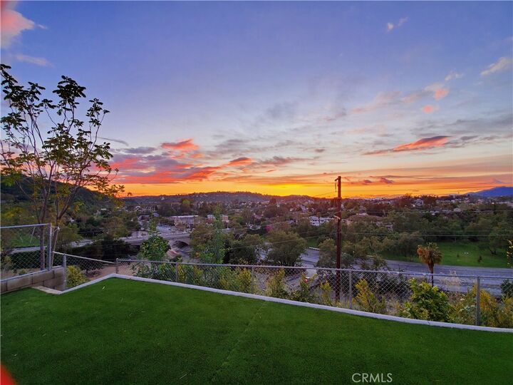 Property Photo:  6141 Toltec  CA 90042
