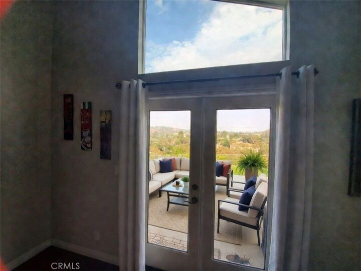 Property Photo: 6141 Toltec CA 90042