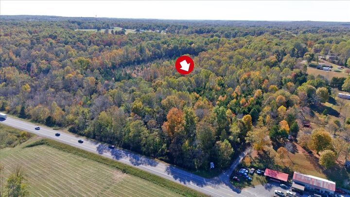 Property Photo:  0 Hwy 31E  TN 37186