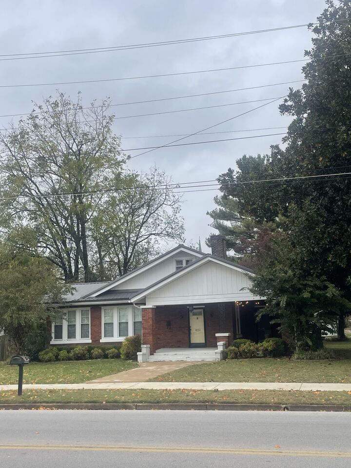 Property Photo:  409 N Military Ave N  TN 38464 