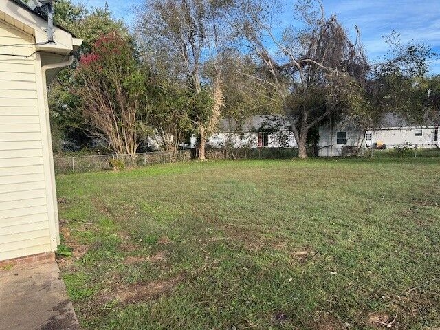 Property Photo: 306 Alan Ct KY 42262