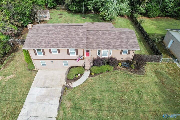1217 Briar Hollow Trail  Huntsville AL 35802 photo
