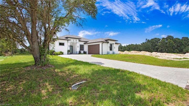 Property Photo:  1809 Monroe Ave  FL 33972 