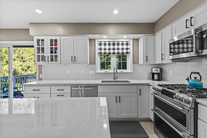 Property Photo:  77 Maplewood Drive  VT 05482 