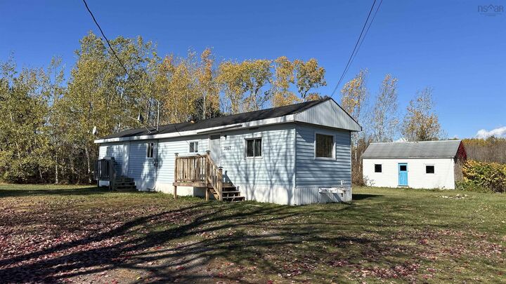 7067 Highway 2 — photo 1