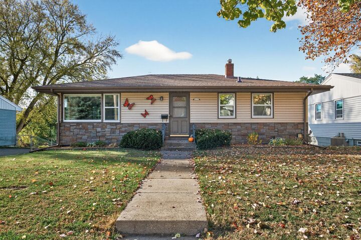 Property Photo: 1377 Clarence Street MN 55106