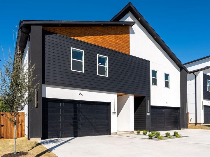 Property Photo:  5851 Millar Drive  TX 75236 