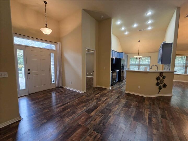 Property Photo: 8 Haddon Lane AR 72714