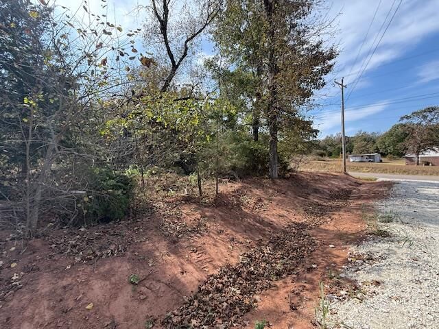 Property Photo:  23 West Street  OK 73068 