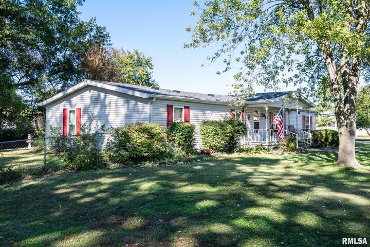 Property Photo:  107 George Street  IL 62949 