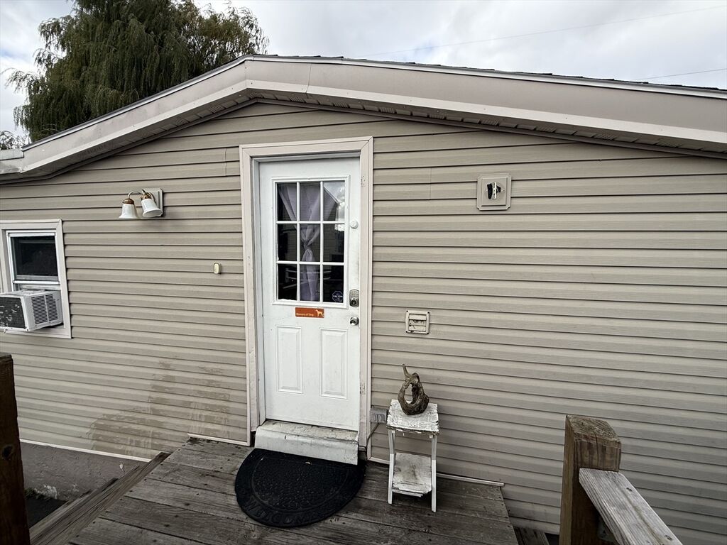 Property Photo:  9 Dunn Rd  MA 02151 