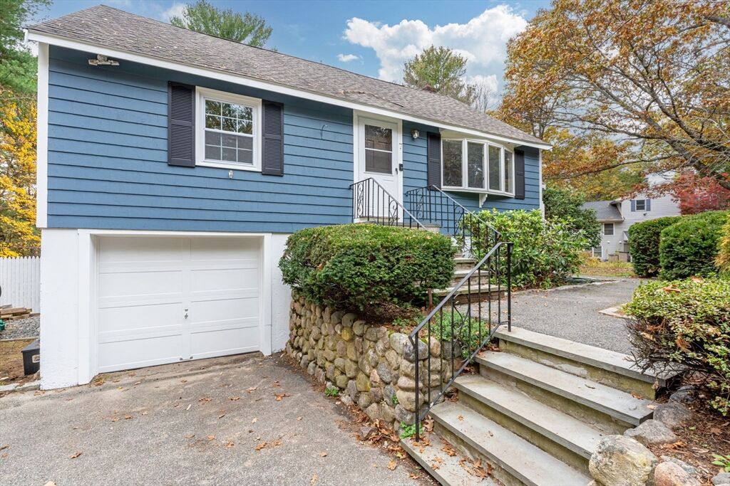 Property Photo:  7 Taylor St  MA 01960