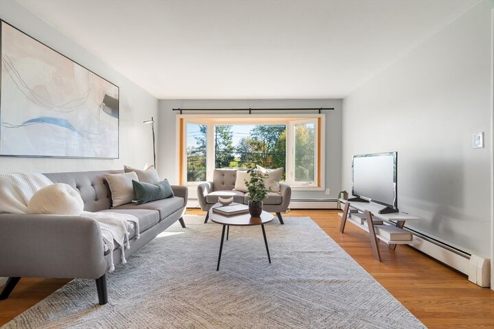 Property Photo:  123 Cambridge Road 4  MA 01801 