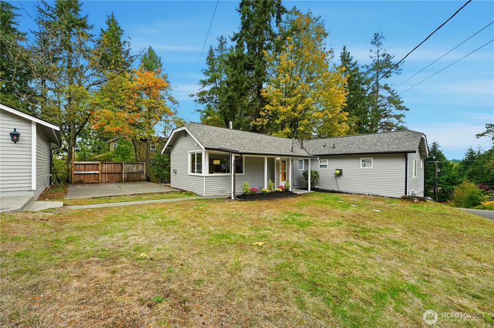 Property Photo:  2482 NE 183rd Lane  WA 98155