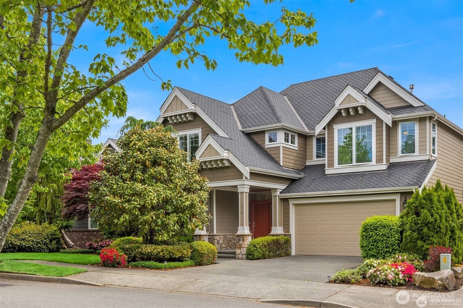 Property Photo:  7310  Heather Avenue SE  WA 98065 