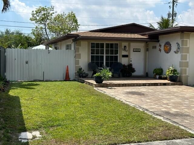 Property Photo:  1380 NW 171 Street  FL 33169 