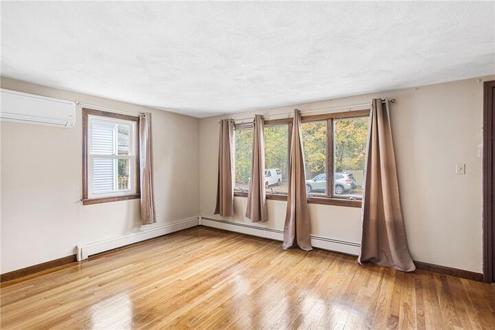 Property Photo:  76 Fall Street  RI 02895