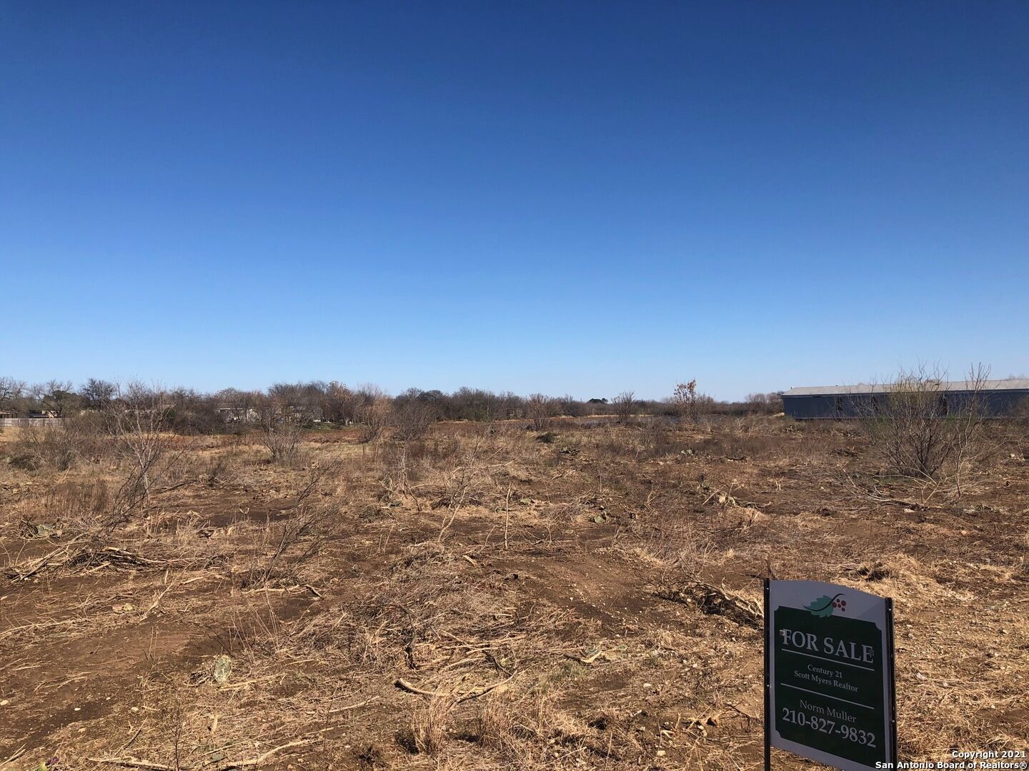 Property Photo: 516 (Lot 7) Cr 6843 TX 78052