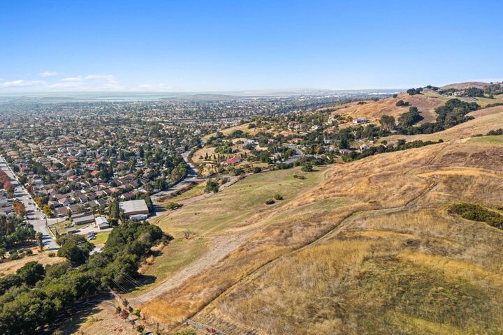 Property Photo:  1995 Old Calaveras Road  CA 95035 