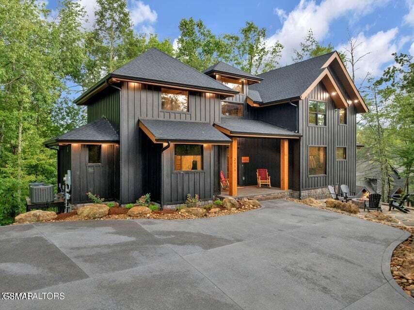 Property Photo:  2111 Double Oaks Way Way  TN 37862 