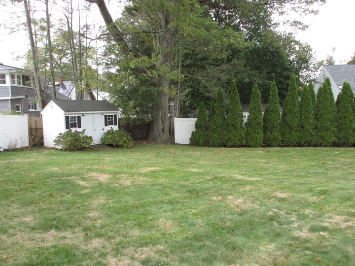 Property Photo:  52 Highview Avenue  CT 06516
