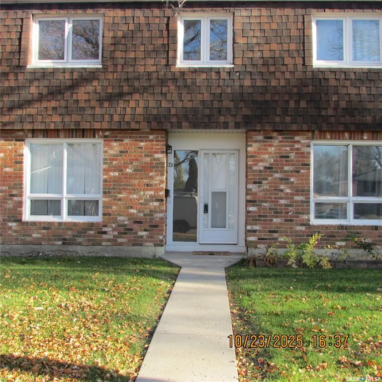 Photo de la propriété:  73 Spruceview Road  SK S4R 0E1