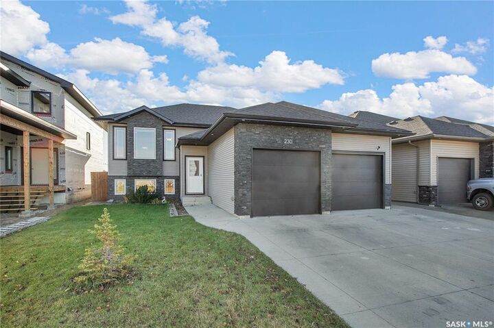 230 Baycroft Drive  Martensville SK S0K 2T2 photo