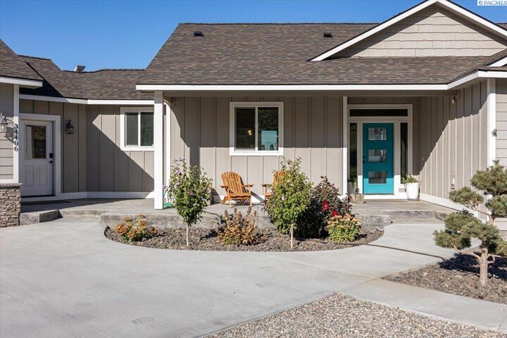Property Photo:  34406 E Red Mountain Rd  WA 99320