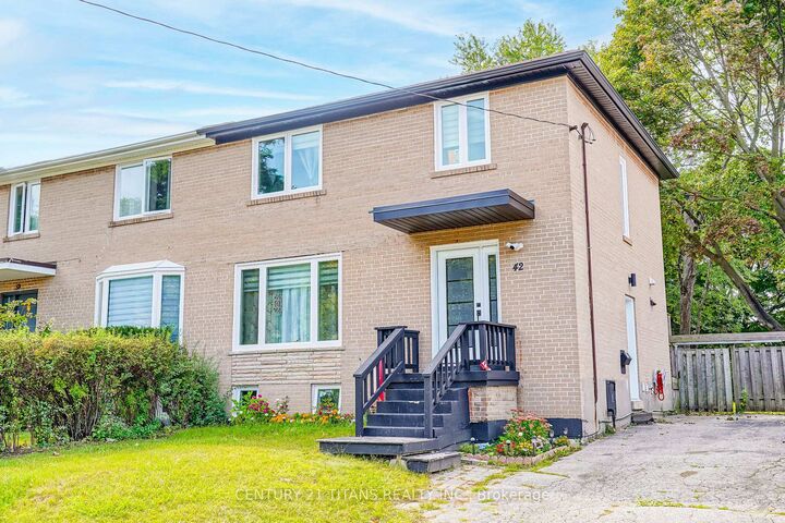 42 Pixley Crescent  Toronto ON M1E 3G6 photo