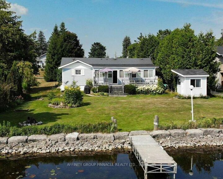 Property Photo:  11 Lakeview Crescent  ON K0M 1A0