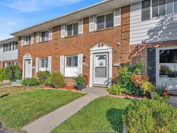 Property Photo:  3073 Meadowbrook Lane 10  ON N8T 3C5 