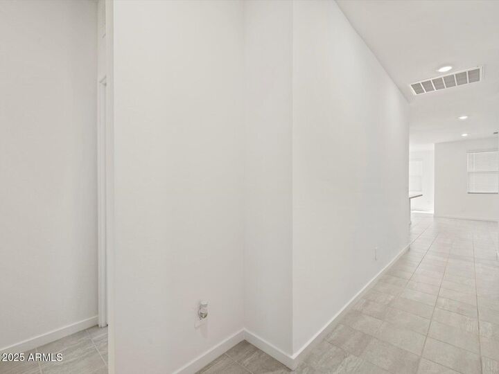 Property Photo:  2349 E Fortana Drive  AZ 85143 