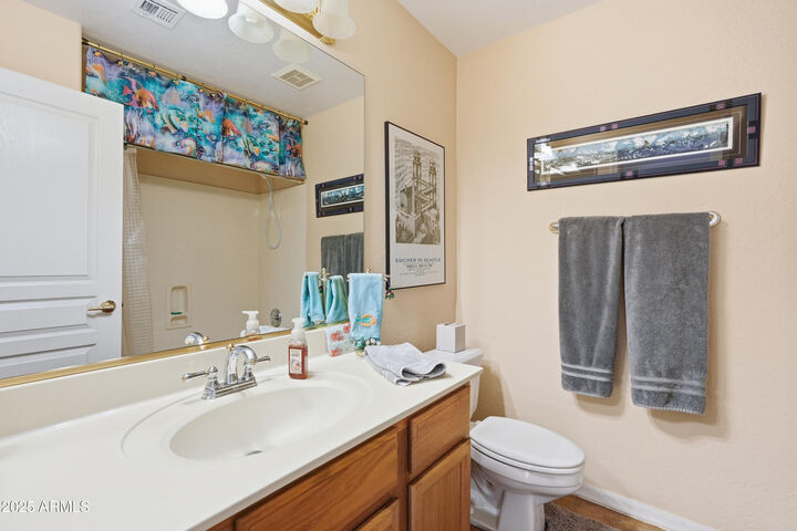 Property Photo:  5680 W Monona Drive  AZ 85308 