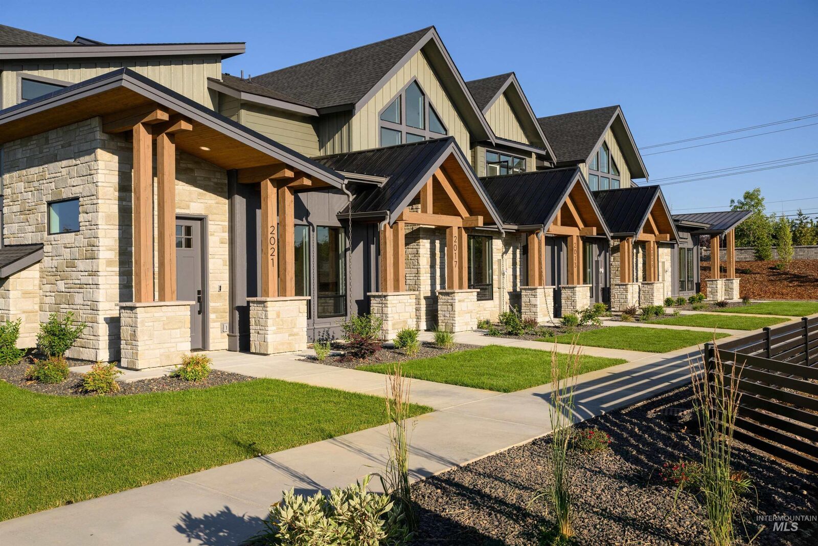 Property Photo: 2154 W Freya Court ID 83616-1319