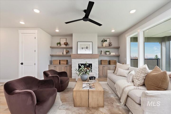 Property Photo: 2136 N Palaestra Ave ID 83616